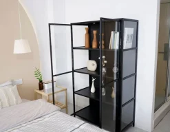 Ærøskøbing Vitrineskab i Metal - 90x40x160 cm - Sort