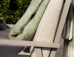 Samvaro Havestol m/armlæn - Beige