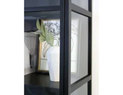 Skælskør Vitrineskab i metal - 119,5x40x212 cm - Sort